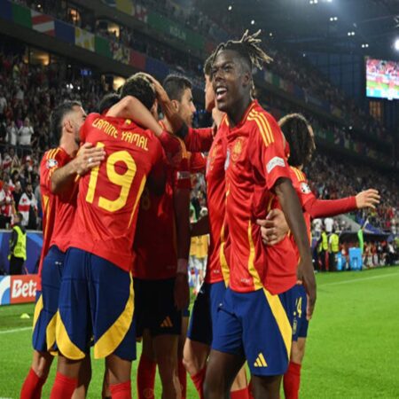 Espagne 4-1 Géorgie : Olmo, Williams, Ruiz et Rodri Propulsent La Roja en Quart de Finale